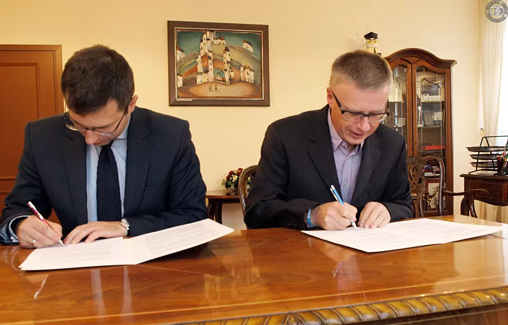 Politechnika Lubelska przystąpiła do Santander Universidades 